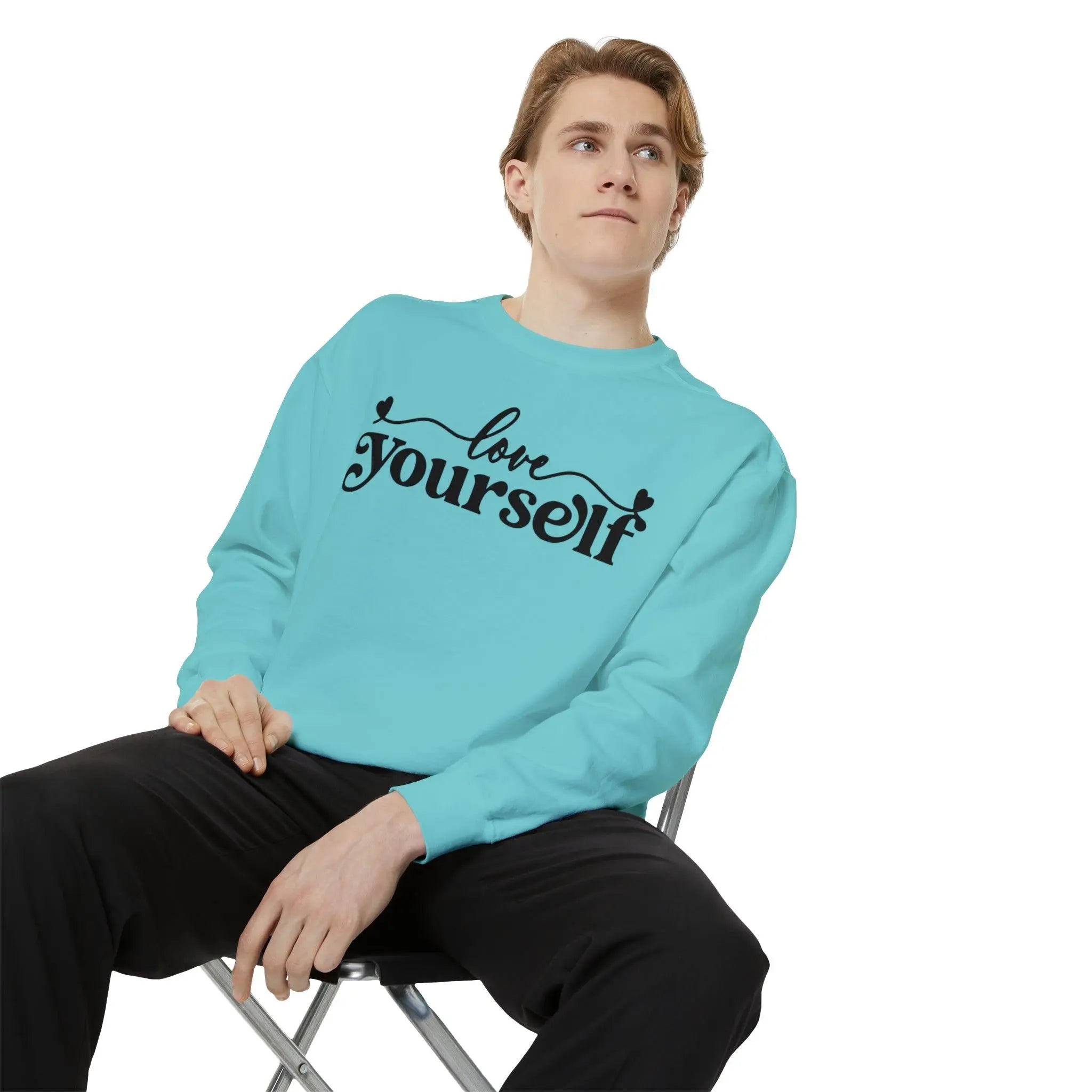 Love Yourself Sweatshirt - Briadanna