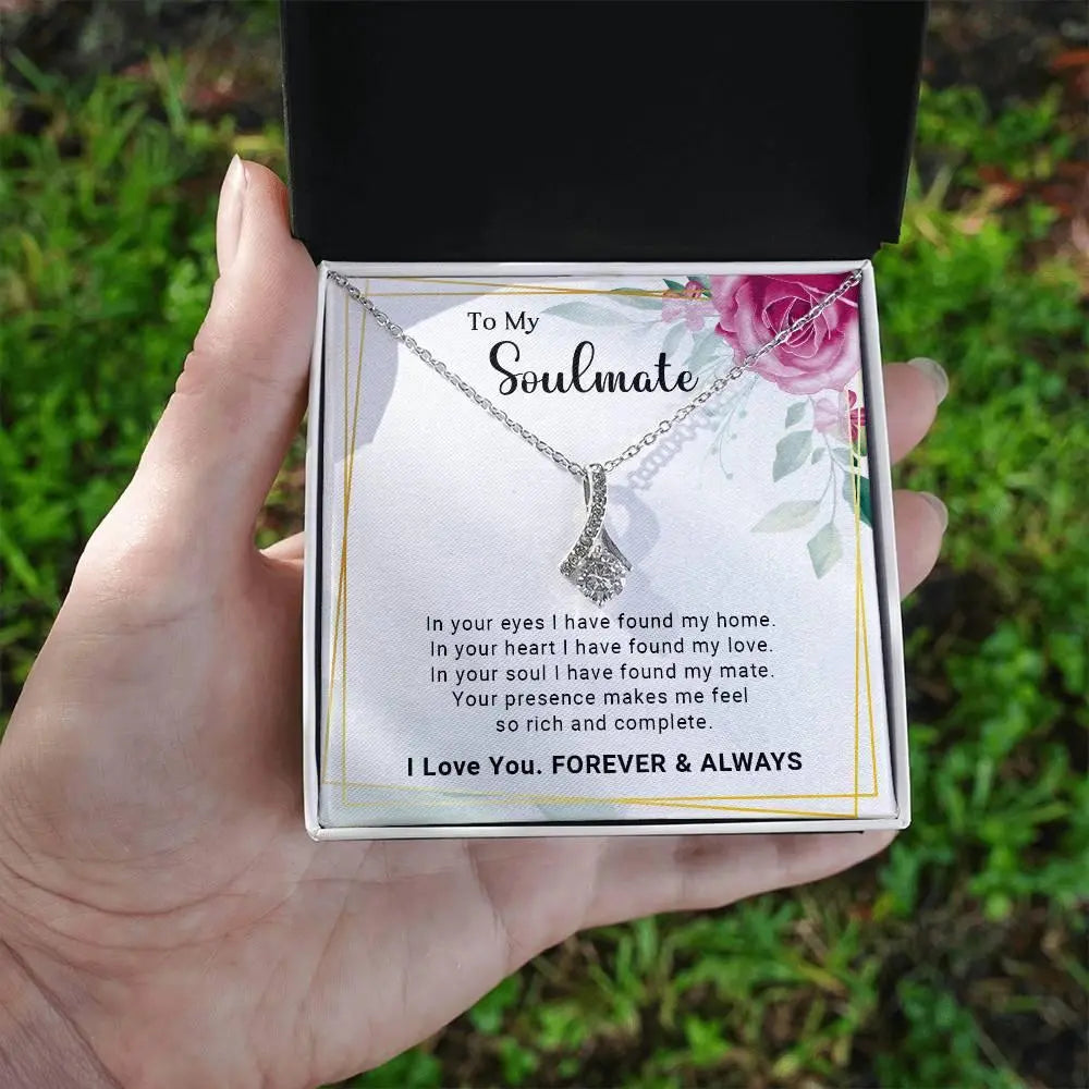 Soulmate Alluring Beauty Necklace - Briadanna